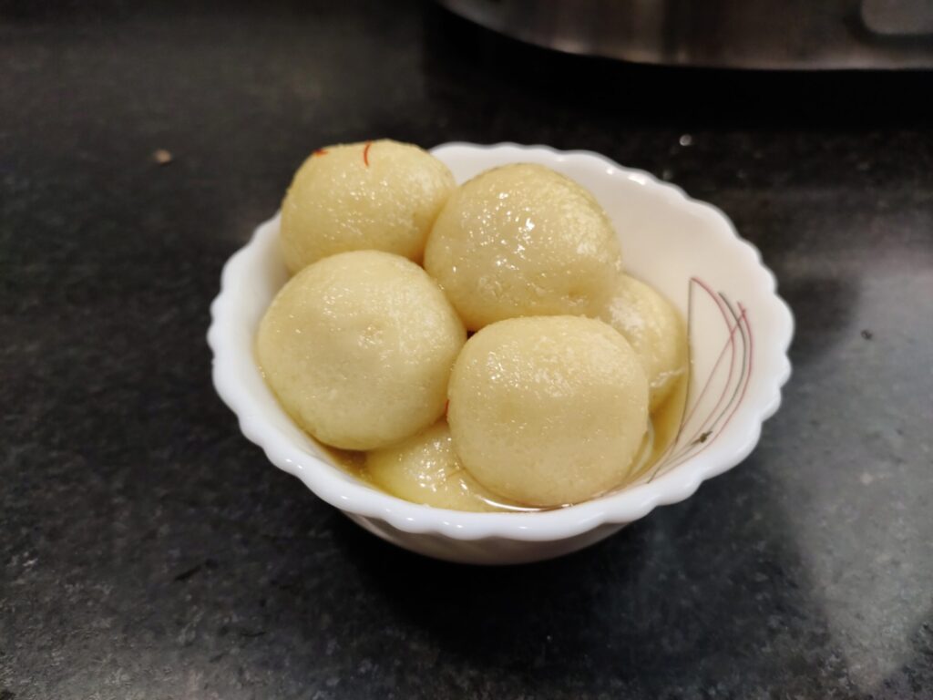 Authentic Odia Rasgulla recipe using Chenna written in English